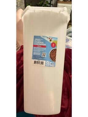 4lb Pet Food Holder/Dispenser
